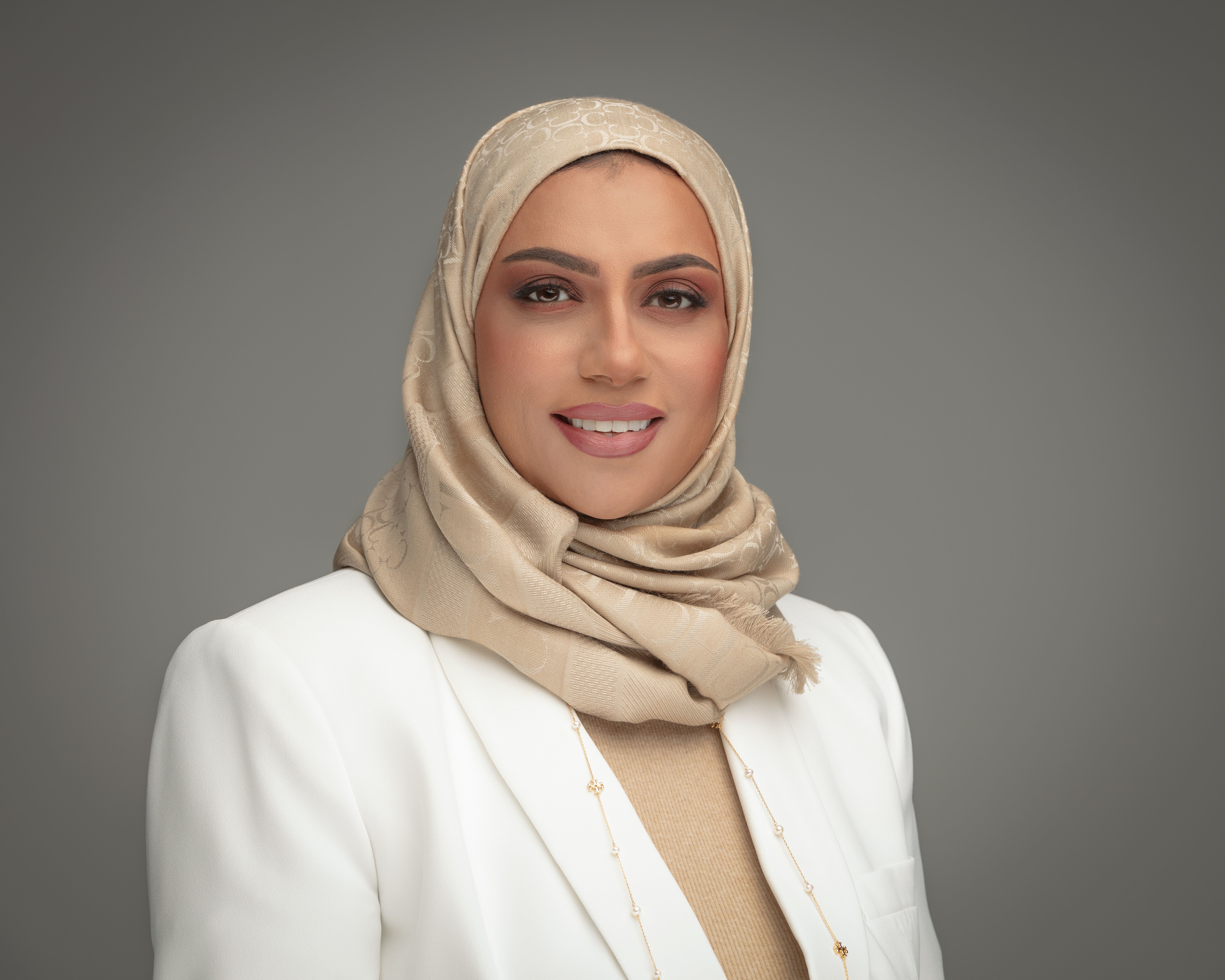 MRS. RANA ALMAEELI
