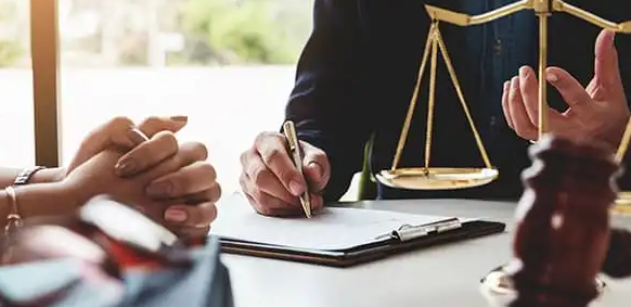 labour lawyers in Bahrain