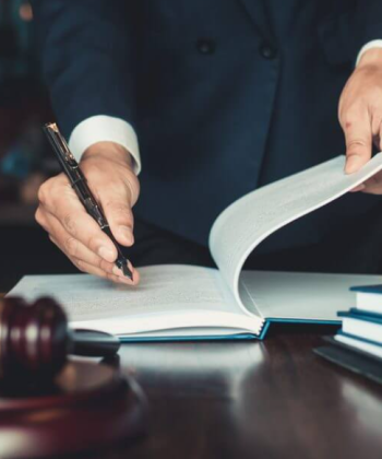 Indian Lawyers in Bahrain